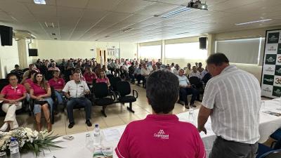 Coprossel cresce acima da média das cooperativas, no paraná, e reforça papel no desenvolvimento regional